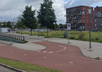 Foto van braakliggend terrein bij Saendelverlaan tbv nieuwbouwproject Poort Saendelft